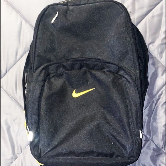 Large Nike Black Yellow Backpack GUC